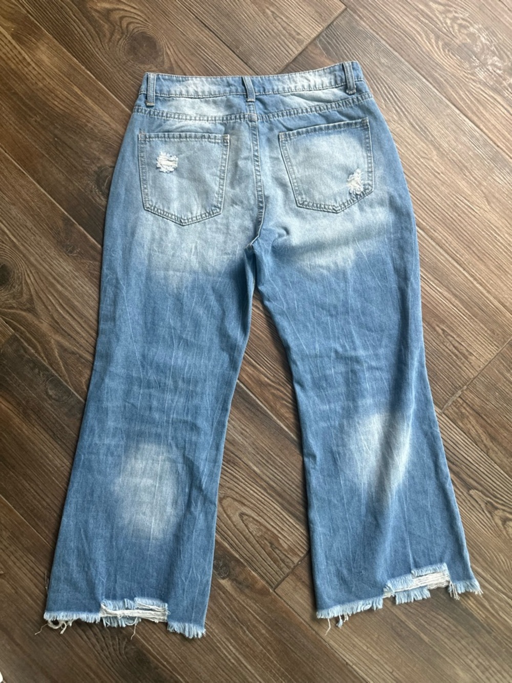 Light Blue Distressed Wide-Leg High-Rise Jeans for Women - Picture 6 of 13